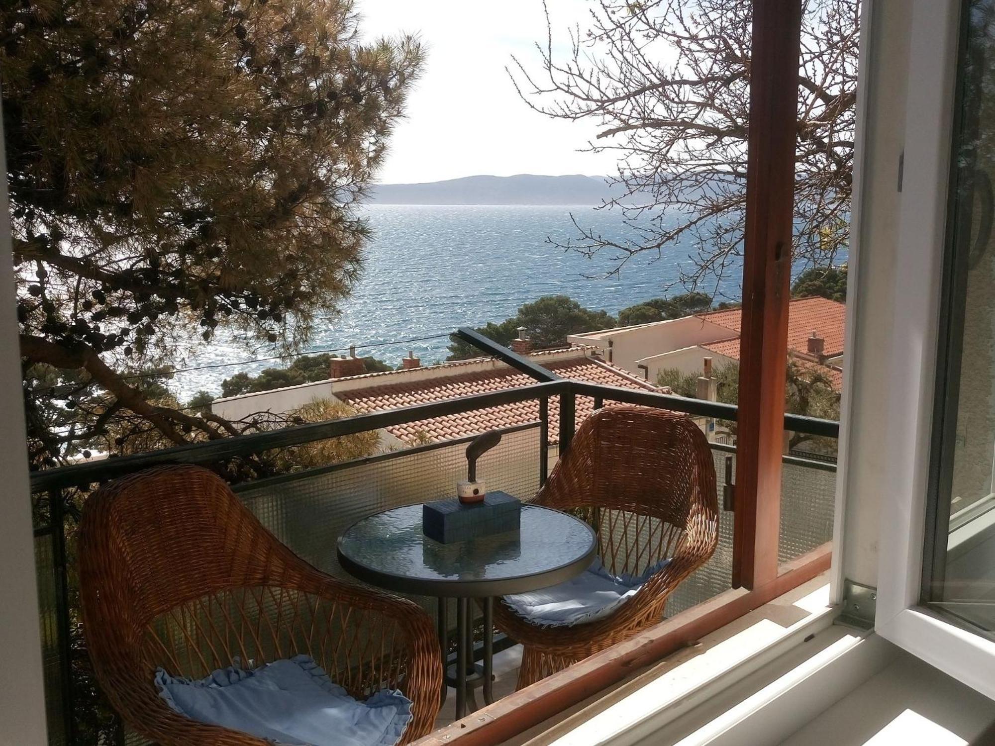 Cozy Apartment With A Balcony And A Sea View Brela Exterior photo